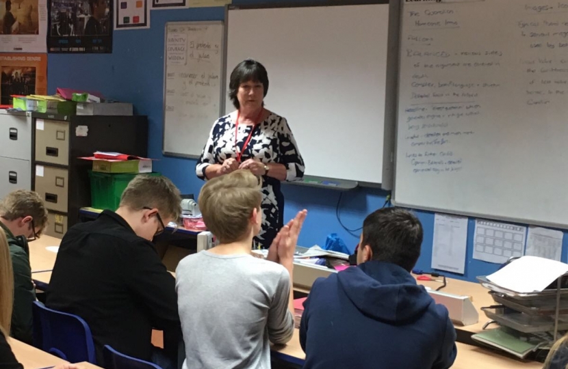 auline Latham OBE MP recently visited Belper School and Sixth Form to talk to pupils about their forthcoming trip to Malawi